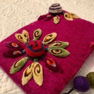 Wool Bag Handmade in Nepal 5”x8” Flower Embroidery